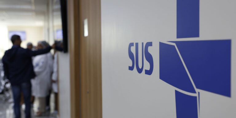 Câmara aprova MP que cria programa Agora Tem Especialistas