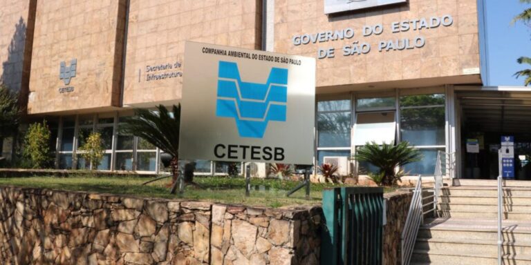 Cetesb investiga mortandade de peixes na cidade de Meridiano (SP)