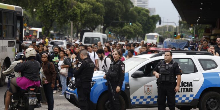 Operação no Rio é a maior em 15 anos e a mais letal no estado