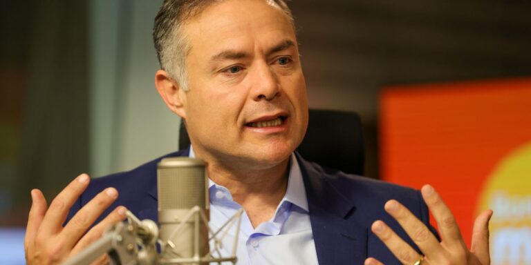 Governo ampliará trecho da ferrovia Transnordestina em Pernambuco