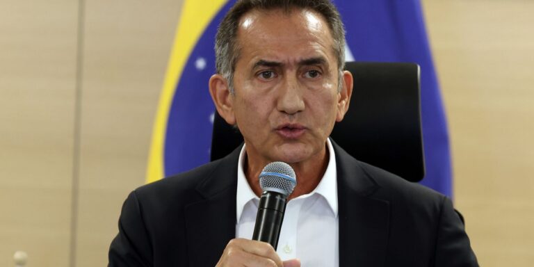 Ainda é impossível mensurar todos os danos do tornado, diz ministro