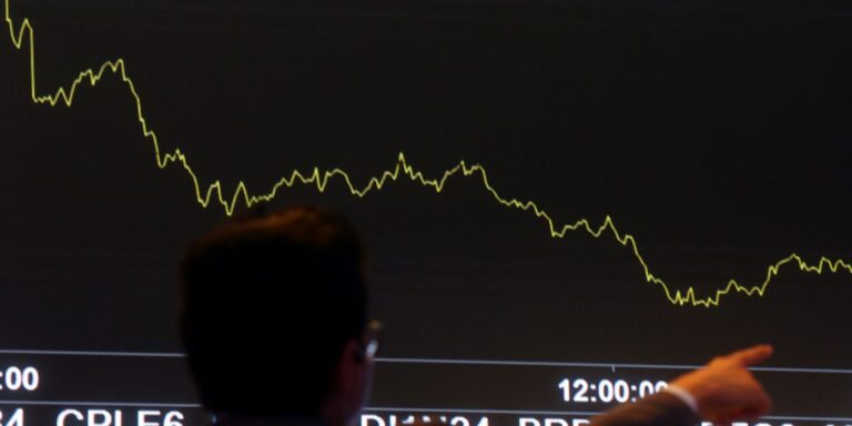 Bolsa volta a bater recorde e alcança marca de 154 mil pontos
