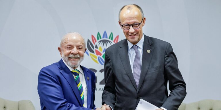 Após mal-estar sobre críticas a Belém, Lula se reúne com premiê alemão