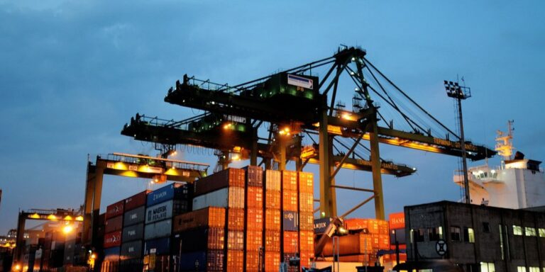 Fazenda reduz para 2,2% projeção de crescimento do PIB em 2025