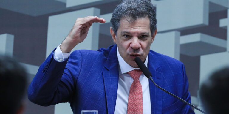 Haddad pede que Câmara aprove projeto sobre devedor contumaz