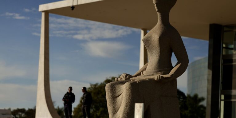 STF determina execução das penas de Bolsonaro e mais réus do Núcleo 1