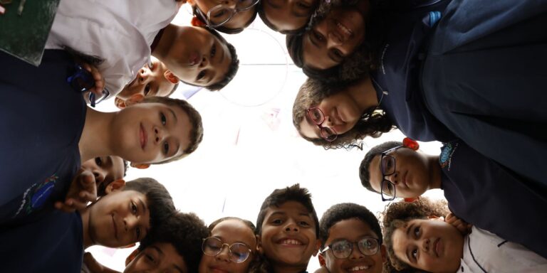 Neymar, Romário, Helena: futebol e novela influenciam nomes no Brasil 