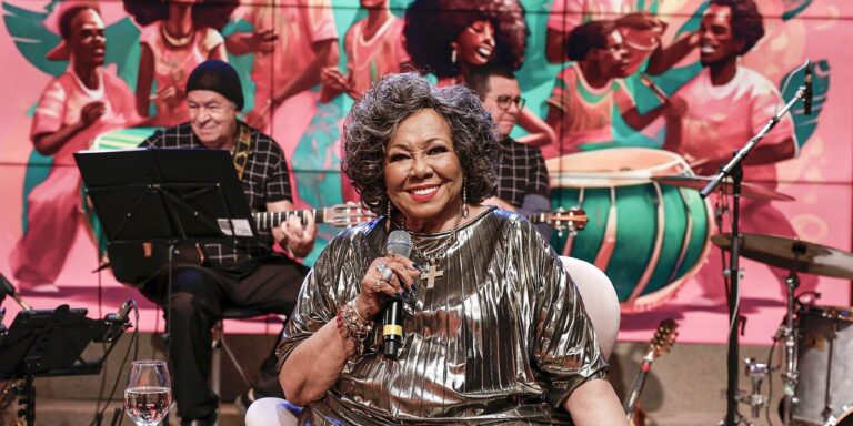 Alcione ganha tributo em programa especial da Rádio Nacional