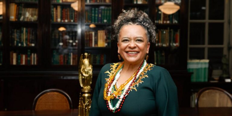 Ana Maria Gonçalves assume cadeira na Academia Brasileira de Letras