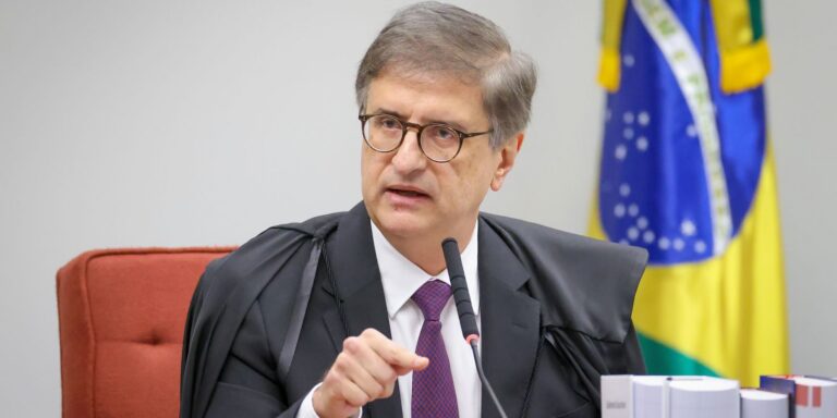 PGR insiste pela condenação de mais seis réus por trama golpista