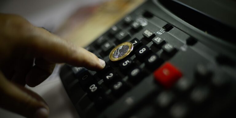 Governo Central registra déficit de R$ 20,2 bilhões em novembro