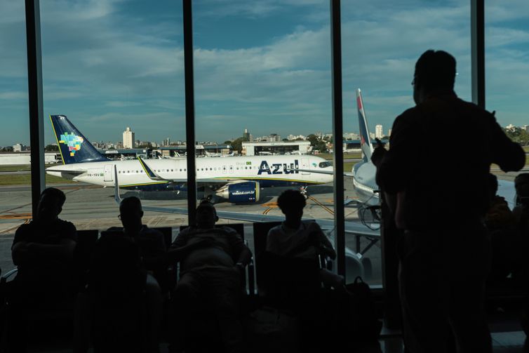 São Paulo (SP) 11/12/2025 . Movimento nas salas de embarque do Aeroporto de Congonhas.
Foto Paulo Pinto/Agencia Brasil