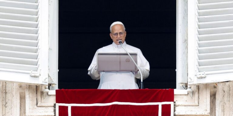 Papa pede paz entre nações “ensanguentadas por conflitos e miséria"