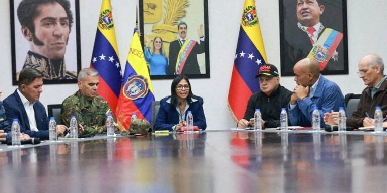 Trump e Delcy Rodríguez relatam conversa “produtiva” por telefone