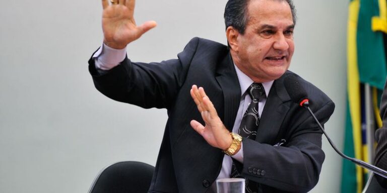 Malafaia pede rejeição de denúncia sobre ofensa ao comando do Exército