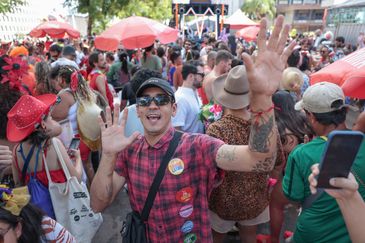 Brasília (DF), 14/02/2026 - Carnaval de rua Bloco Aparelhinho no setor bancário sul, Iago Roberto.
Foto: Joédson Alves/Agência Brasil