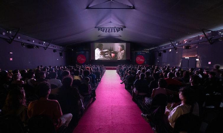 01/02/2026 - Mostra de Cinema de Tiradentes encerra 29ª edição com vitória de “Anistia 79” no júri oficial e popular. Foto: Divulgação/Universo
