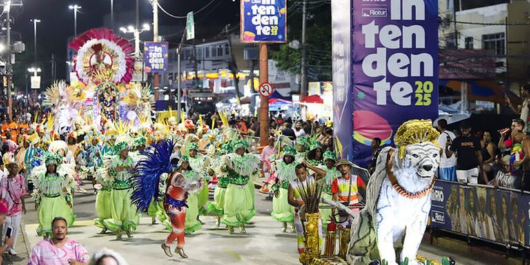 Amor ao samba e pertencimento animam carnaval da Intendente Magalhães