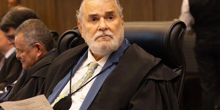 Desembargador vai assumir vaga de ministro afastado pelo STJ