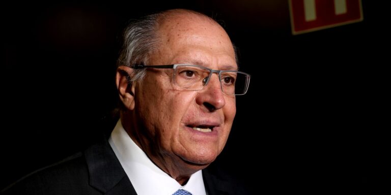 Alckmin: governo prioriza abastecimento e quer evitar alta do diesel