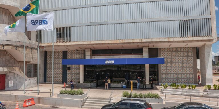 Justiça suspende uso de terrenos como garantia de capitalização do BRB