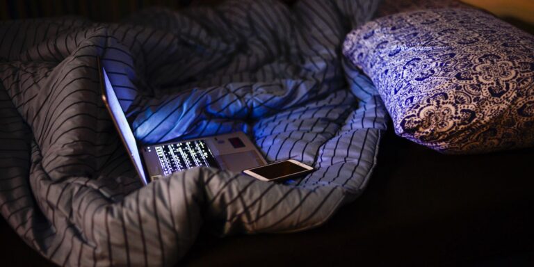 Violência sexual na internet atinge 1 em cada 5 adolescentes no Brasil