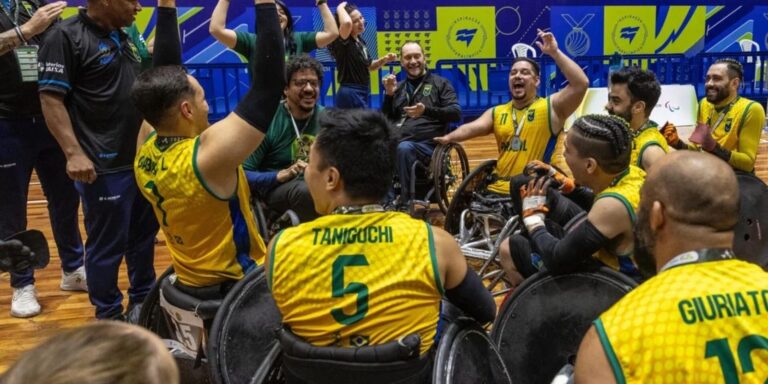 Seleção de rúgbi em cadeira de rodas conquista torneio internacional