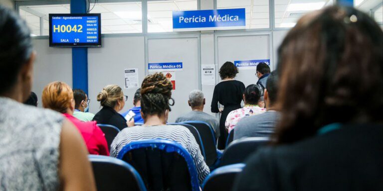 INSS inicia mutirão de dois dias com quase 26 mil vagas de atendimento