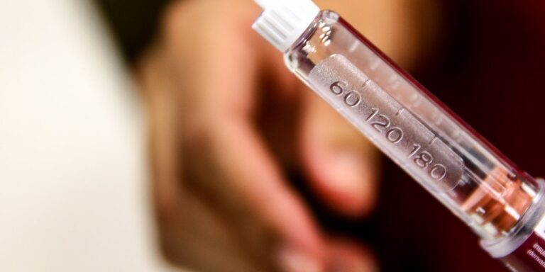 Anvisa aprova primeira caneta análoga ao Ozempic para diabetes