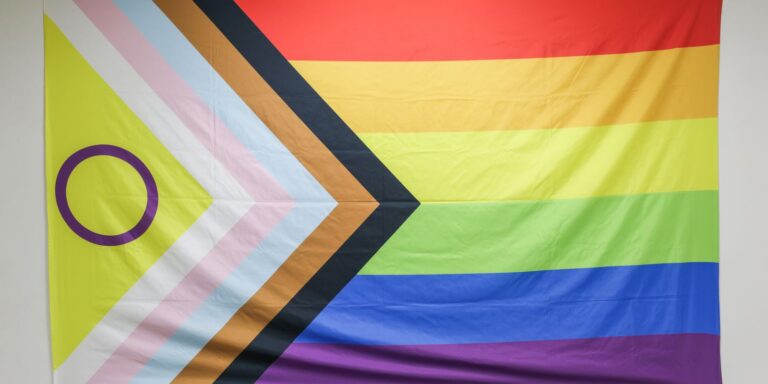 Antes estigmatizado, Pajubá guarda memória da resistência LGBTQIA+