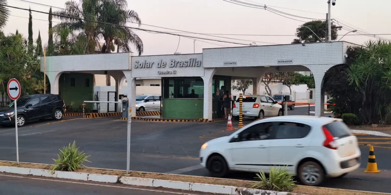 Moraes vai decidir se Bolsonaro continuará em prisão domiciliar