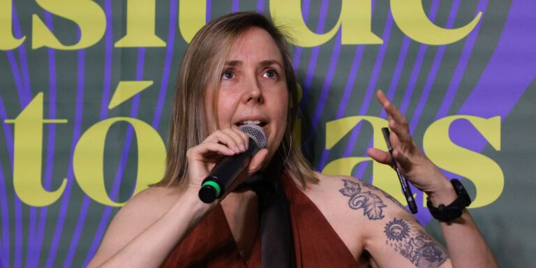 Coletânea reúne poetas invisibilizadas ao longo de quatro séculos