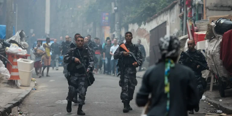 Classificar PCC e CV como terroristas favorece o crime, diz secretário