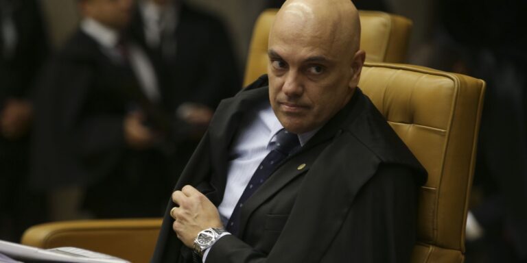 STF dá 48h para tribunais explicarem pagamentos acima do limite a juiz