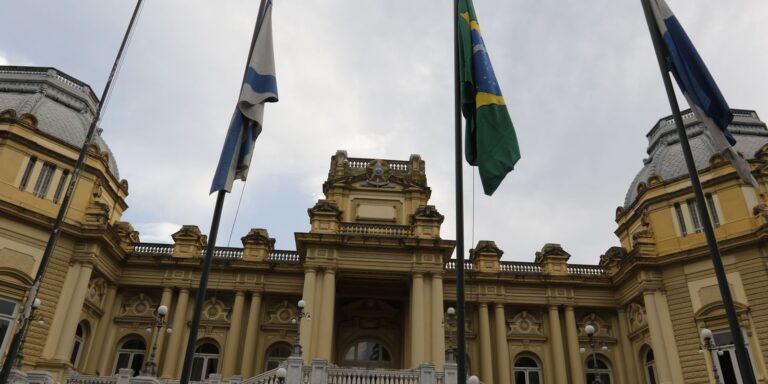 STF marca para 19 de agosto julgamento sobre sucessão no governo do RJ