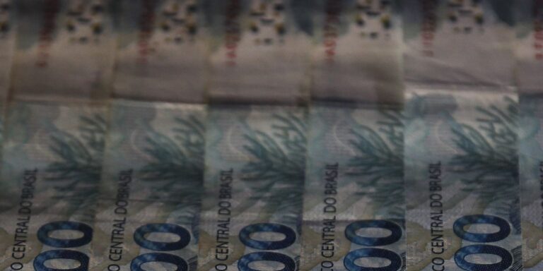 União pagou R$ 696,38 milhões em dívidas de estados e municípios