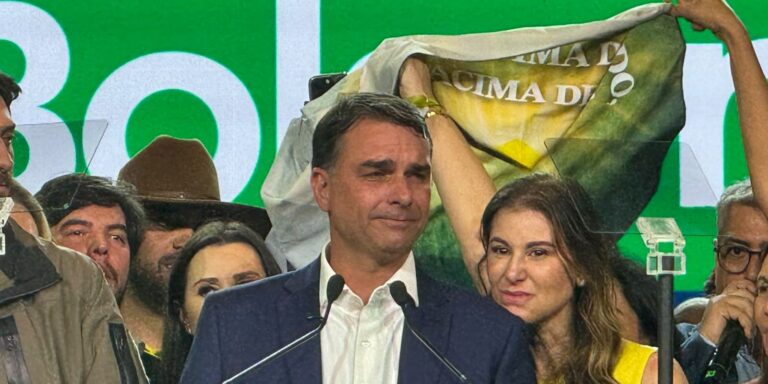 PL oficializa candidatura de Flávio Bolsonaro à Presidência