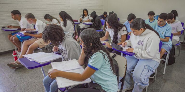 Estudantes de escolas públicas querem ensino e aprendizagem melhores