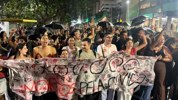 Rio de Janeiro (RJ), 26/10/2026 - Mobilização de estudantes nas ruas. Centro Acadêmico Evaristo da Veiga (CAEV) da UFF Niterói. Foto: CAEV UFF Niterói/Divulgação